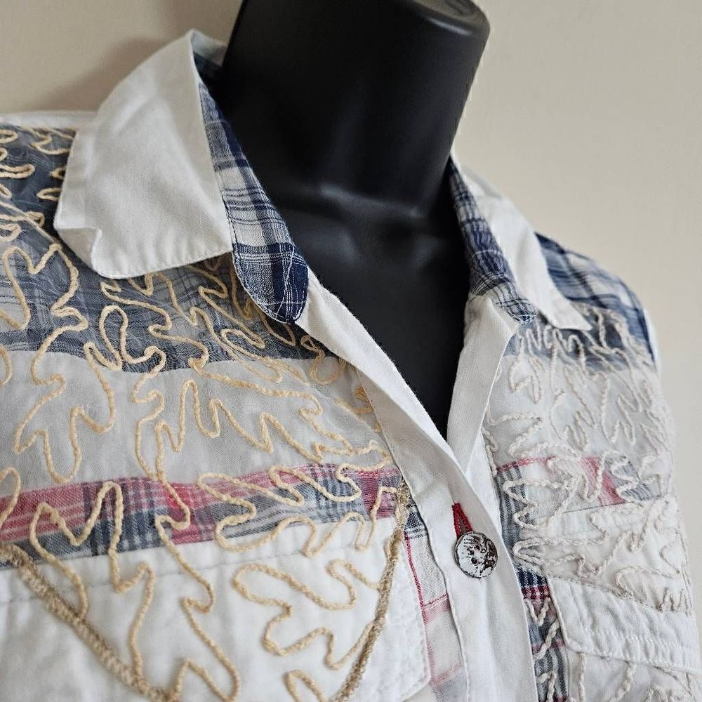 Parsley & Sage Robin Patchwork Button Down Shirt - Picture 4 of 10